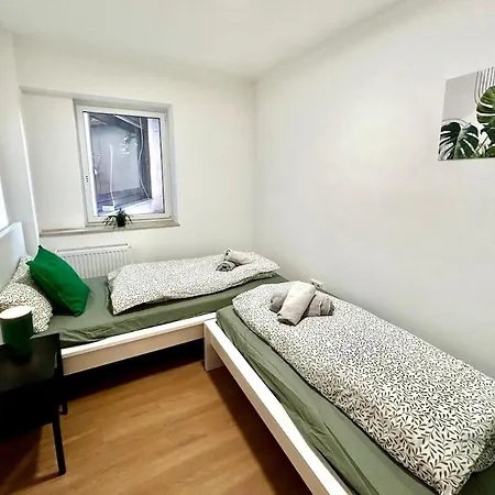 Perfekte 2 Fuer Monteure & Handwerker Mit Wlan Ludwigshafen am Rhein