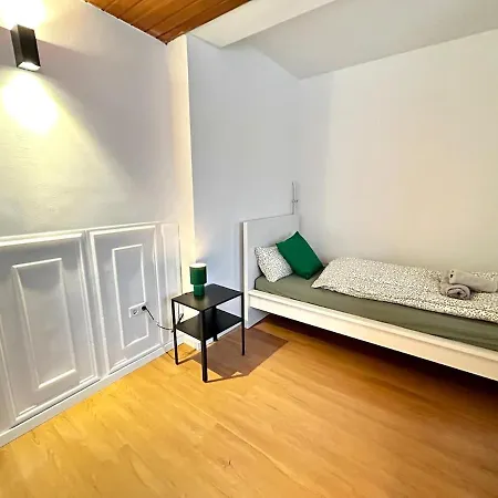 Daire Perfekte 2 Fuer Monteure & Handwerker Mit Wlan